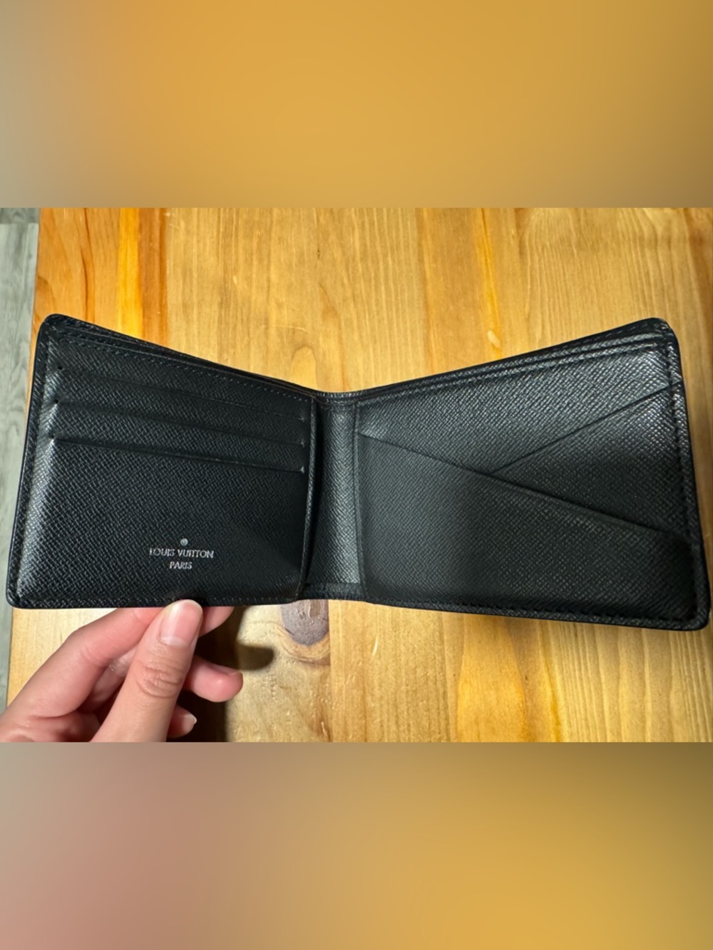 Louis Vuitton Wallet - Picture 4 of 4